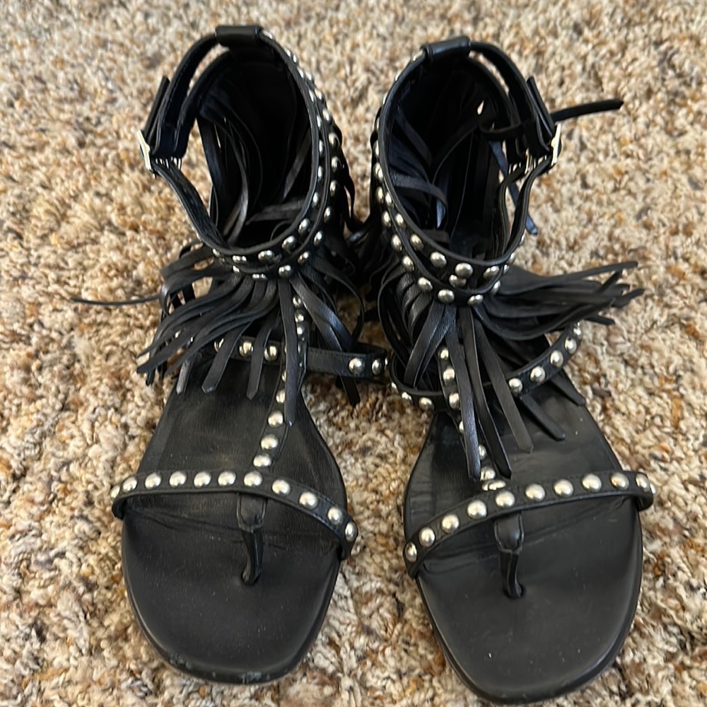 37.5 SAINT LAURENT GLADIATOR SANDALS